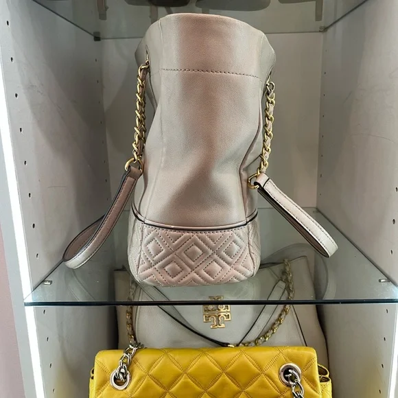 Tory Burch Nude Quilted Tote - Picture 4 of 15